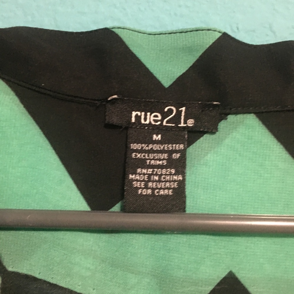 Shirt - Picture 2 of 2